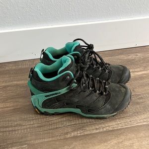 Women’s Merrell Hiking Boots